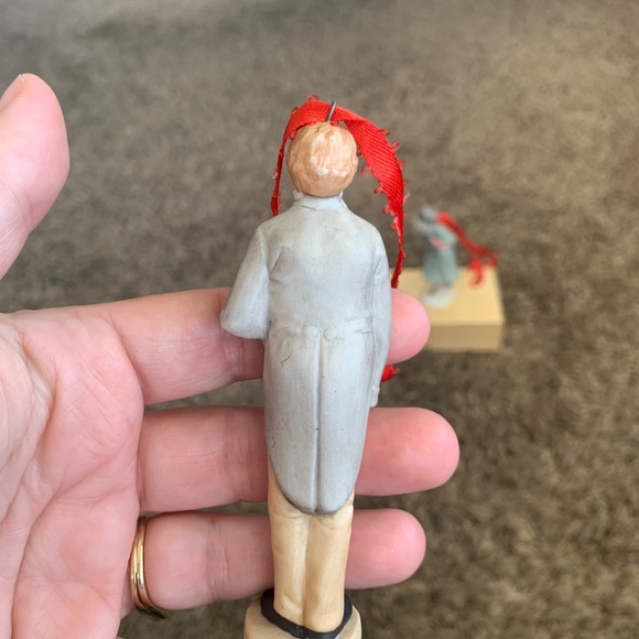 Vintage 1991 Hallmark Christmas Carol Ornaments Lot Ebenezer Scrooge Bob Crachit - Picture 8 of 9